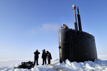 U.S.S. Annapolis nuclear attack submarine in the Arctic, 2009. (Photo courtesy of US Navy)